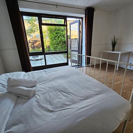 Towerhill Rooms London Exterior foto